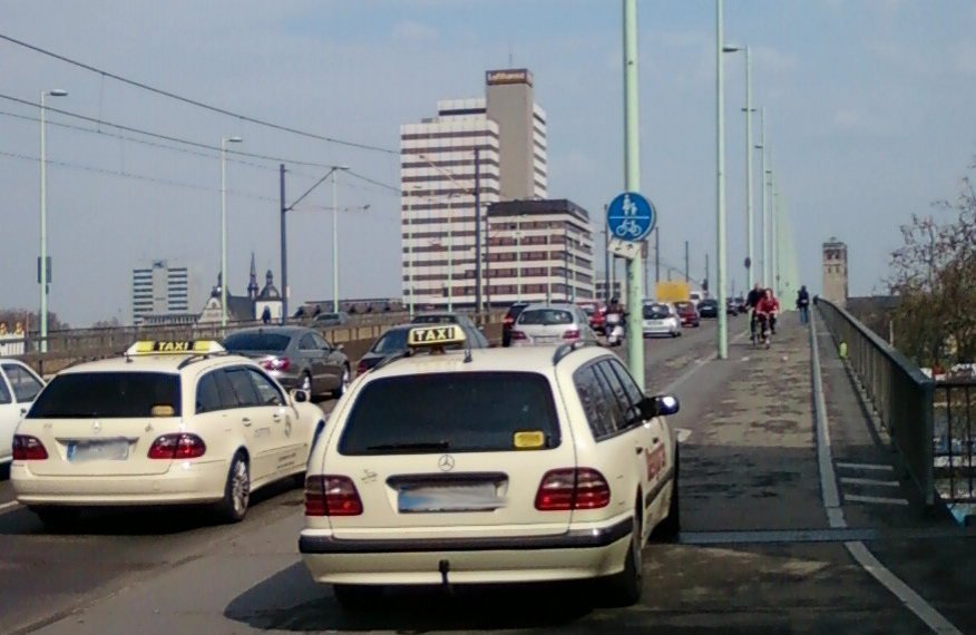 taxistand.jpg