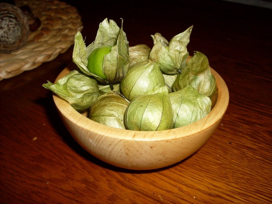 tomatillos.jpg