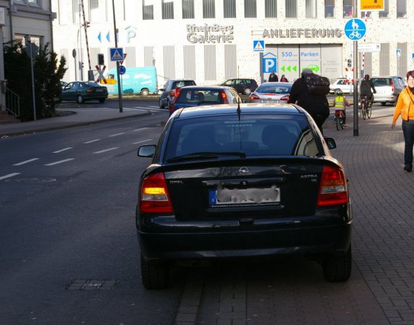 Parken in der Hauptstraße